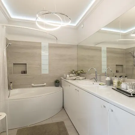 Apartament Prestige & Sea Playa Baltis 63 *